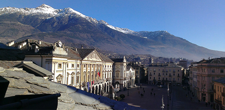Panoramic-view-of-Aosta-and-his-mountains-as-landscape