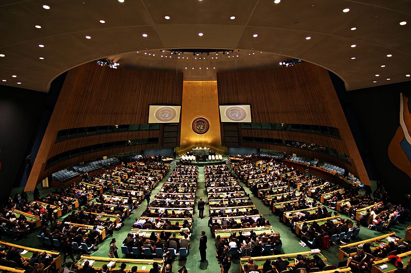 800px-United_Nations_General_Assembly_Hall_(3)