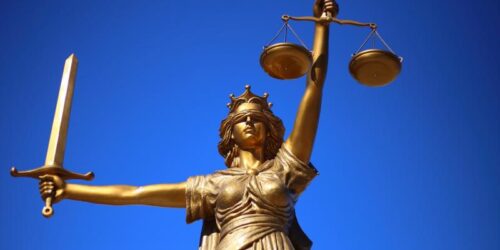 justice-2060093_1920