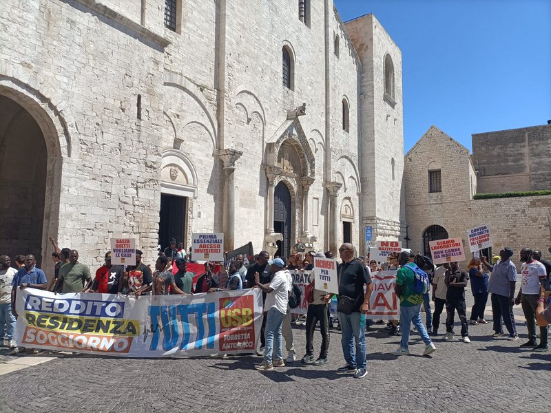 “Noi, i braccianti di Torretta Antonacci, ostaggi della burocrazia e assediati dalla sete”